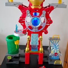 Playskool Heroes Marvel Ironman Tower