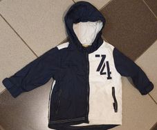 Age: 1.5 / 2 Years - A Lovely Navy n White Hooded Jacket - Zip Closing