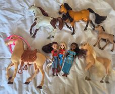 Spirit Riding Free Dolls and Horses Bundle  3 Dolls  and5 Horses
