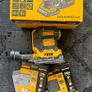 DeWalt tool set Image 9