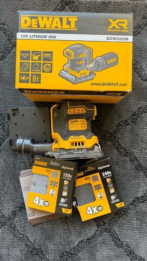 DeWalt tool set