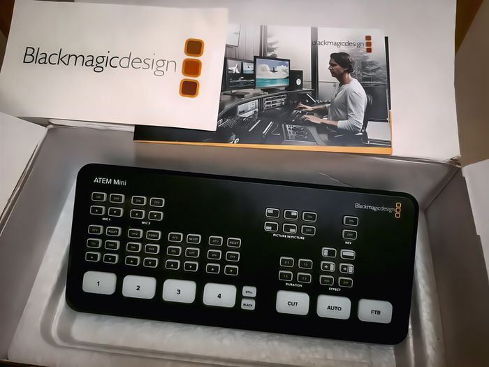 Atem Mini Switcher Blackmagic Streaming - New