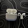 AirPods gen 4 Image 3