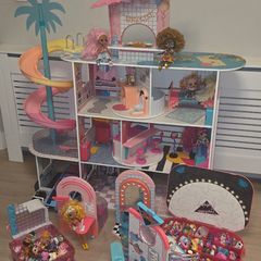 LOL doll house bundle