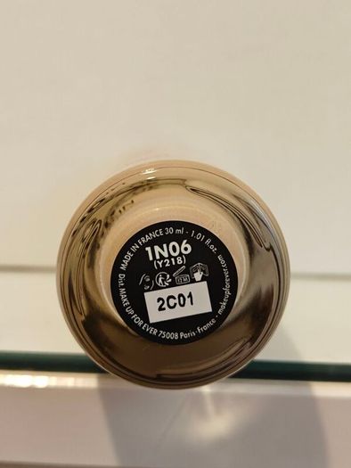 Make up forever HD Skin foundation