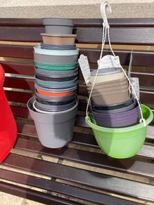 plastic garden pots