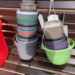 plastic garden pots