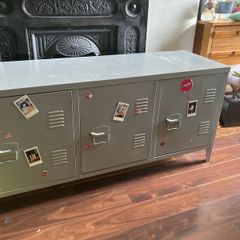 Metal storage locker
