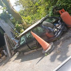 e30 touring parts