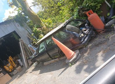 e30 touring parts