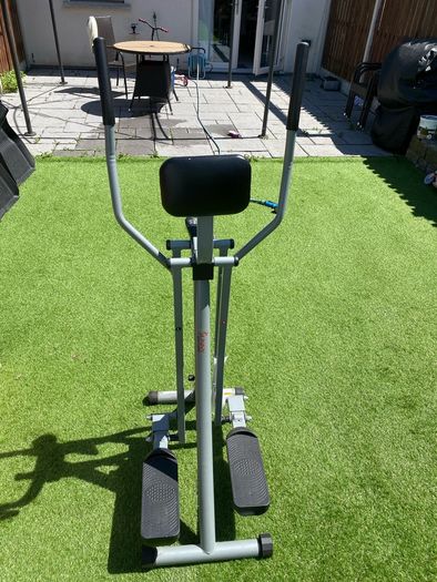 Elliptical Cross Trainer Air Walker Exercise Machine