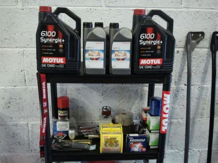Motul oil,Hamp,Spoon,Ngk