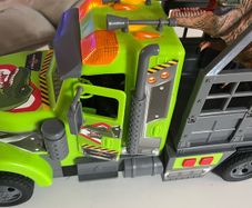 Super Wheelz Lights & Sounds Dinosaur Hauler