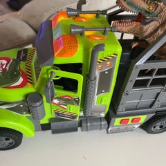 Super Wheelz Lights & Sounds Dinosaur Hauler