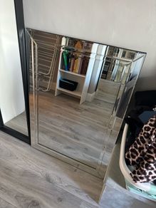 mirror