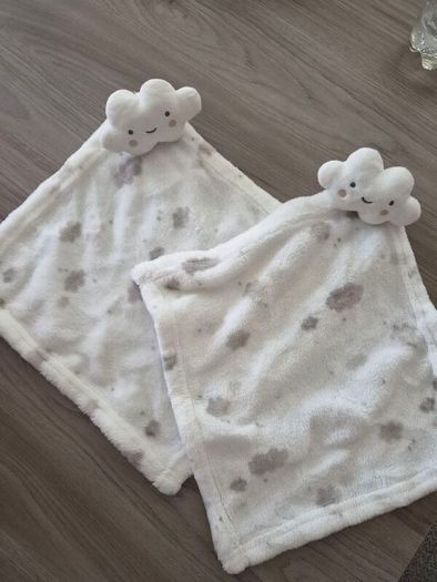Blanket and swaddle bundle