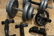 Weights Dumbbells Abs wheel Push up Bars