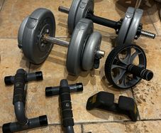 Weights Dumbbells Abs wheel Push up Bars