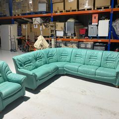 Leather corner sofa with arm chair