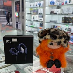 F7s Earphones