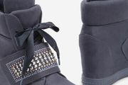 Glam Hidden Wedges / Sneakers / Lace Up Shoes size 6 + other Amazing Shoes available