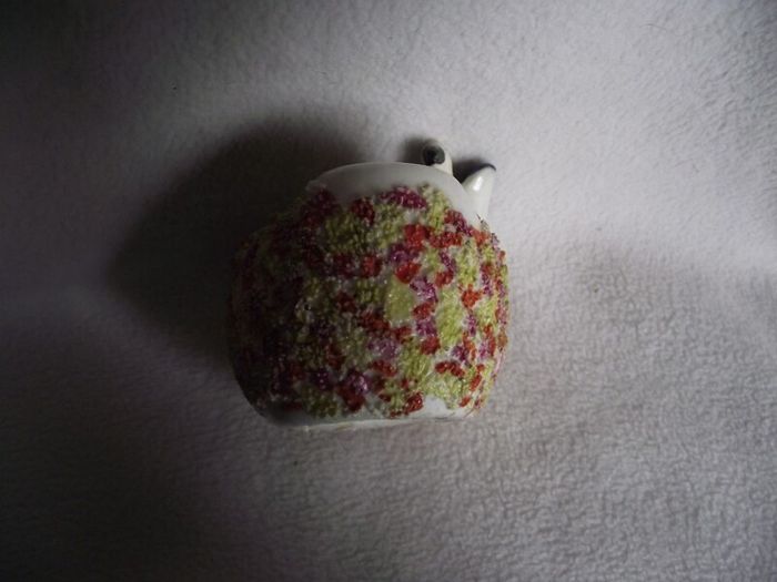19th Century Staffordshire Pottery "Bird on Nest" Quill Holder