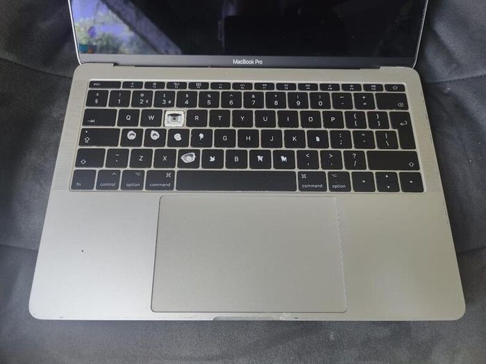 Apple MacBook Pro A1708 2017 13" Screen FOR PARTS