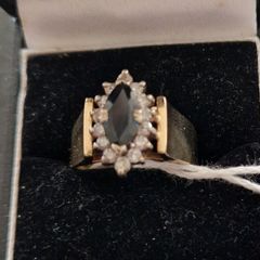 14ct  gold diamond &sapphire ring