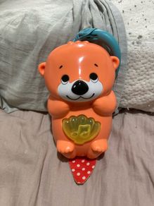 Fisher-price singing otter!