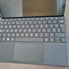 Microsoft Surface Go