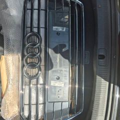 Audi A4 B9 Gloss Black Front Grille