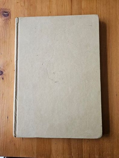 The Irish Wildlife Book. Edited By Fergus O'gorman. Illustrated By Gerrit Van Gelderen, Eamon De Buitlear And Richard Mills. First Edition Large Volume Hardback In Good Condition.