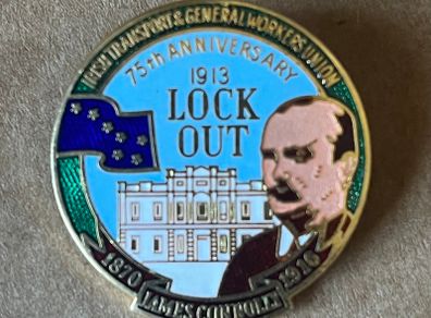 Badge 1913 Lock Out