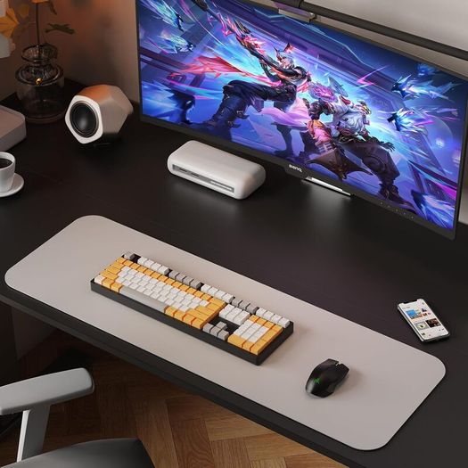 140 x 60 cm Standing Desk Electric Height Adjustable with 2 Hooks Computer 4 Memory Heights and Splice Board Ergonomic Sit Stand Table for Home Office Black
