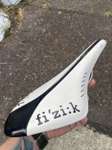 Fizik Arione CX saddle