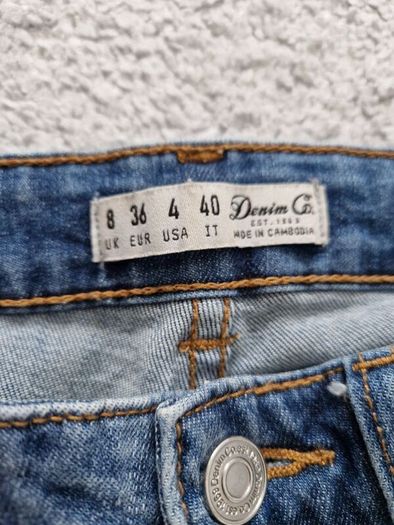 Jeans size 8