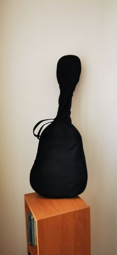 Yamaha 3/4 folk Guitar with Gigbag natural