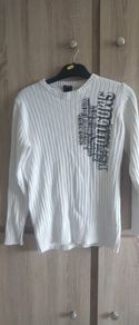 White man sweater size fits sm m worn once