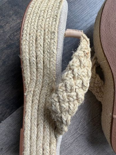Hitzz natural jute platform flip flop sandals-handmade in Brazil. Size 39/6