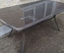 free outdoor table
