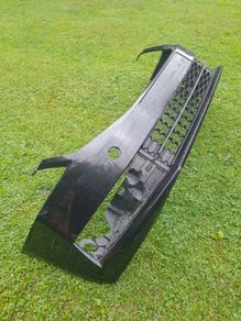 Genuine Skoda Octavia Front Bumper & Drivers Side Halogen Headlight