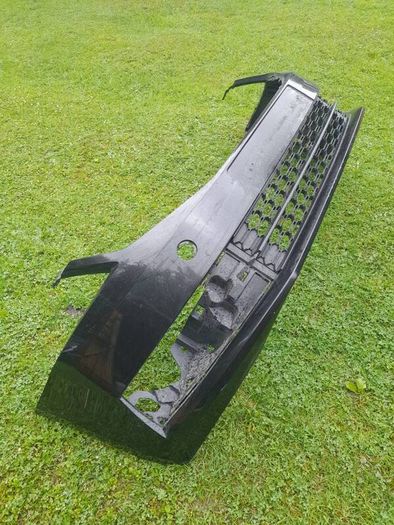 Genuine Skoda Octavia Front Bumper & Drivers Side Halogen Headlight