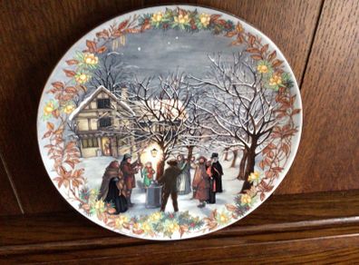 Wedgwood Christmas Twelfth Night 9" Decorative Plate