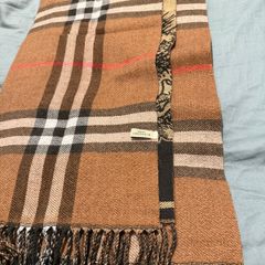 Burberry scarf