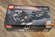 Lego Mercedes AMG-Petronas F1 W14