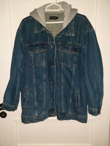 Pretty little things denim hooded button down jacket in very good condition with no issues size medium but looks bigger see last two photos for exact measurements FREE TRACKED POSTAGE INCLUDED