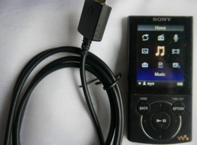 SONY Walkman NWZ-E445 16GB MP3 with Voice Recording Digital player