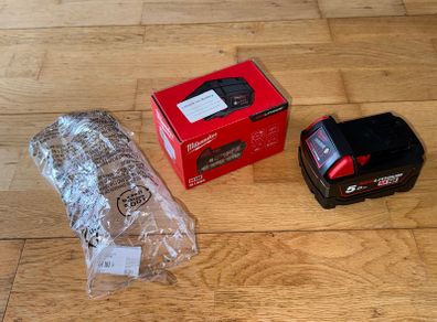 Milwaukee M18 B5 18V 5.0Ah Li-Ion Red Lithium Battery NEW