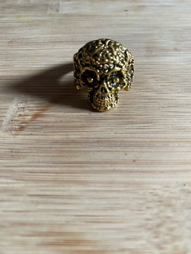 Skull ring large size