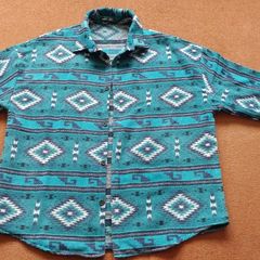 Patterned long sleeve overshirt